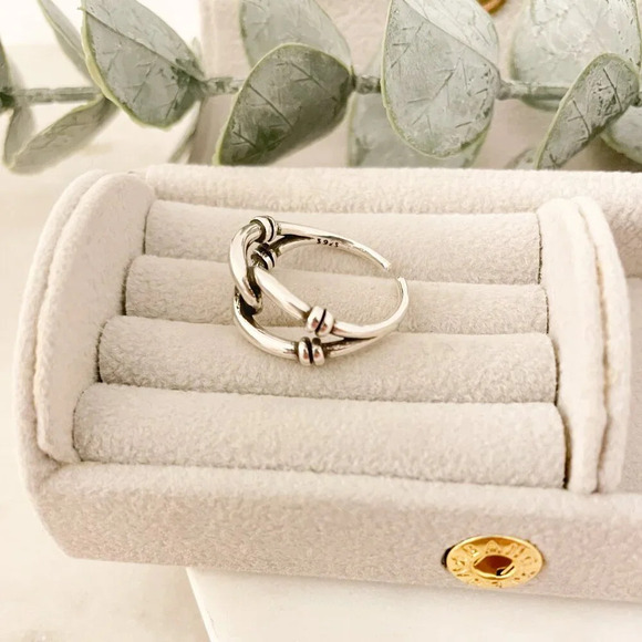 925 Sterling Silver Dainty Wrap Ring Minimalist Ring Twist Ring Buckle Ring - Picture 9 of 9